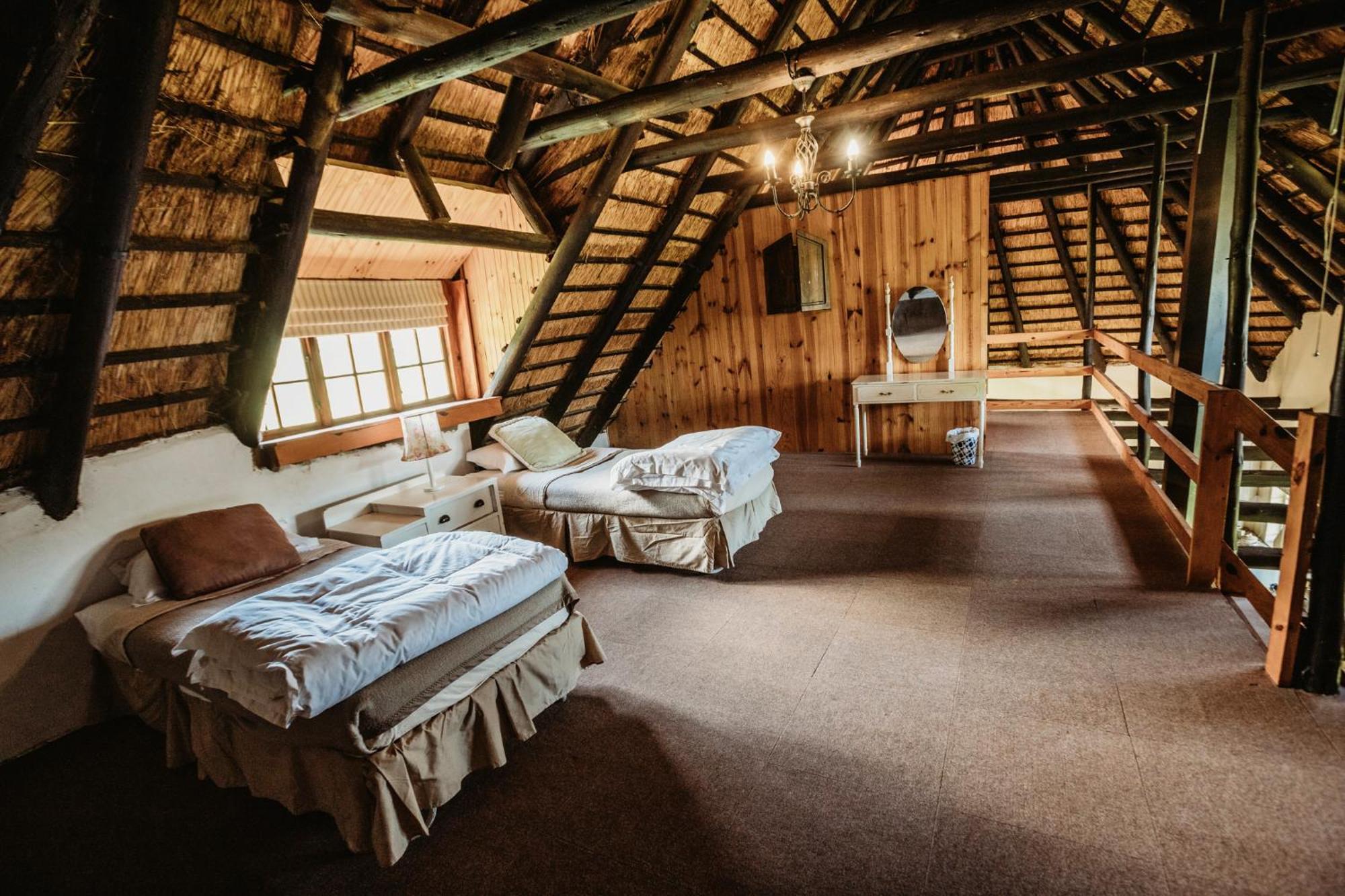 Valley Lakes Chalets Underberg Room photo