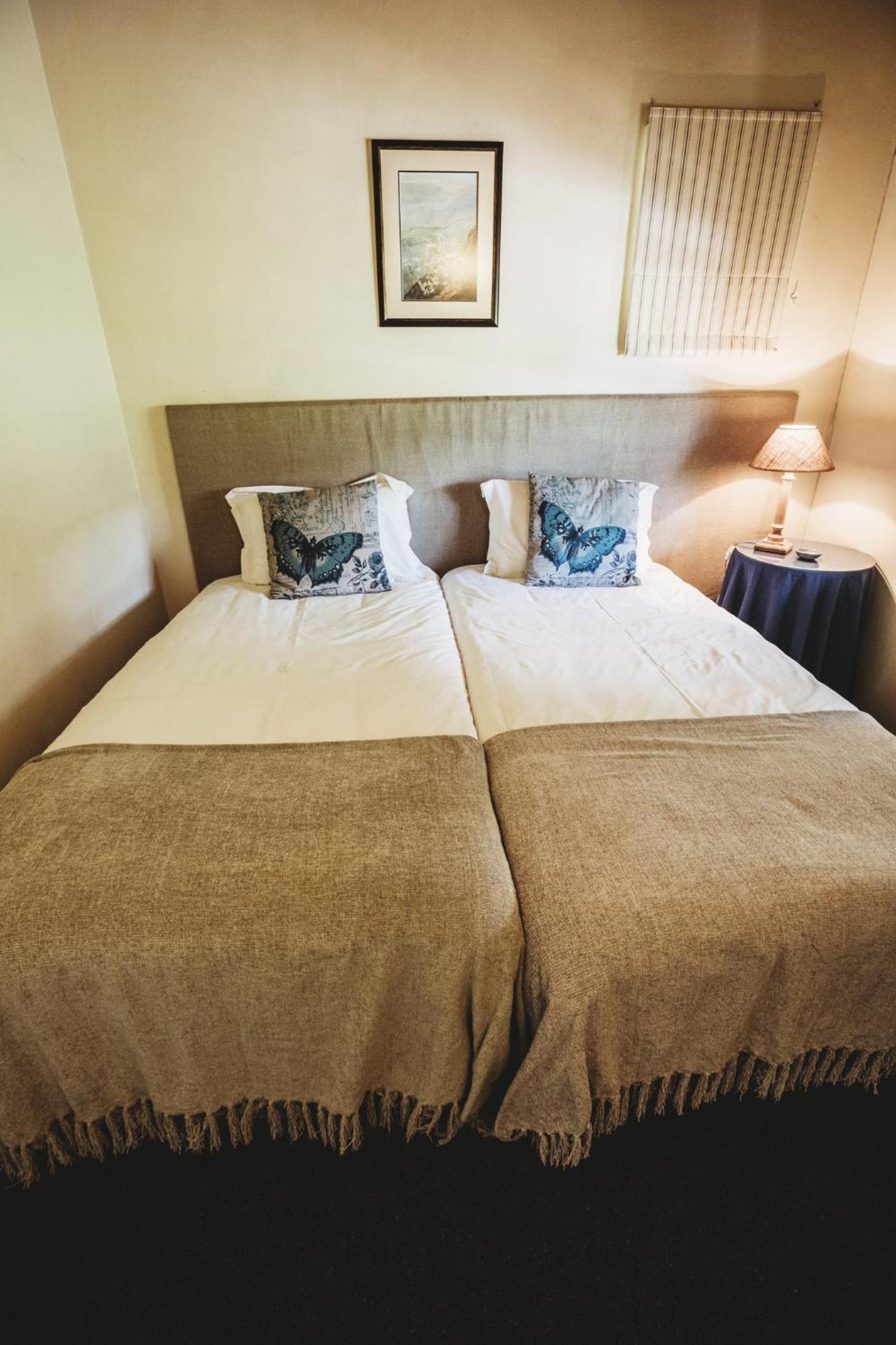 Valley Lakes Chalets Underberg Room photo